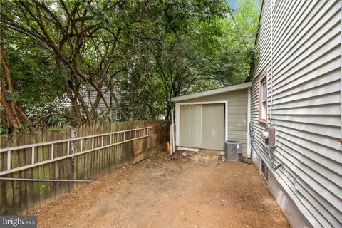 Exterior - 4411 Bennion Rd, Silver Spring, MD 20906 photo 6 of 8