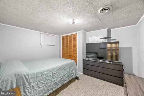 Bedroom - 4411 Bennion Rd, Silver Spring, MD 20906 photo 7 of 11