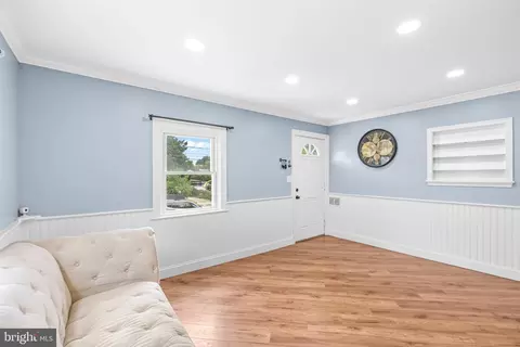 Living - 4411 Bennion Rd, Silver Spring, MD 20906 photo 3 of 3