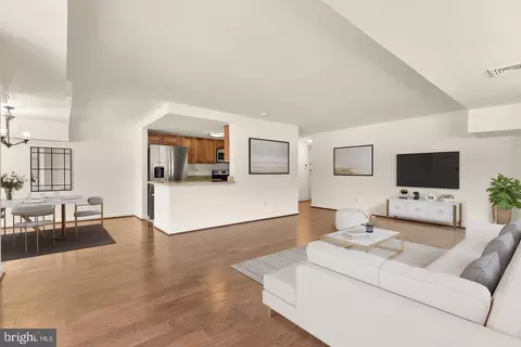 5100 Dorset Ave #100, Chevy Chase, MD 20815