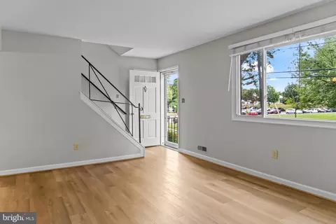 Living - 12704 Goodhill Rd, Silver Spring, MD 20906 photo 1 of 3