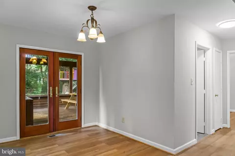 Entry Way - 12704 Goodhill Rd, Silver Spring, MD 20906 photo 2 of 4
