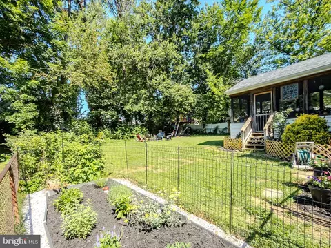 Exterior - 12704 Goodhill Rd, Silver Spring, MD 20906 photo 2 of 7