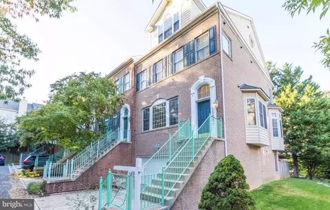 5503 Edson Ln, Rockville, MD 20852