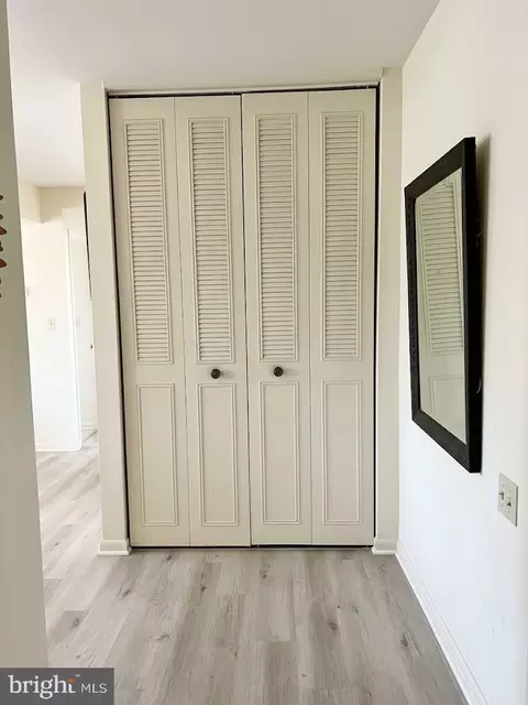 Entry Way - 3386 Chiswick #50-1A, Silver Spring, MD 20906 photo 3 of 3
