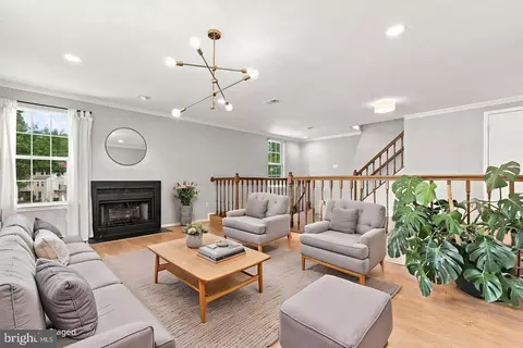 14621 Monmouth Dr, Burtonsville, MD 20866