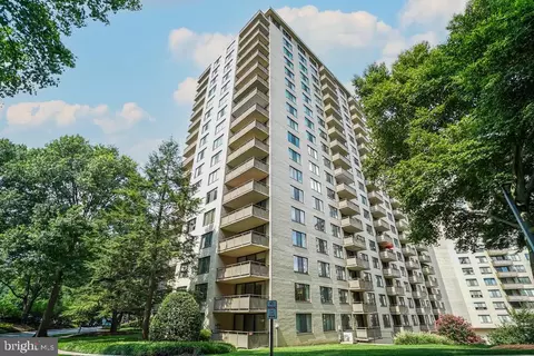 5225 Pooks Hill Rd #602S, Bethesda, MD 20814