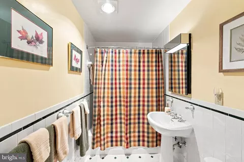 Bath - 13812 Mills Ave, Silver Spring, MD 20904 photo 4 of 5