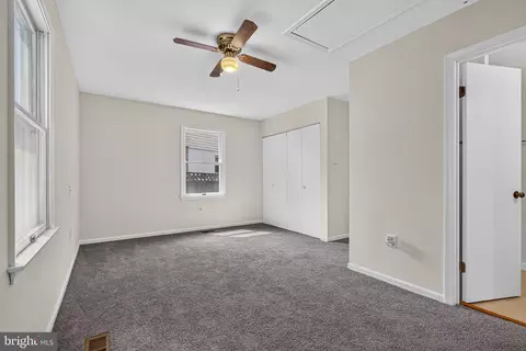 Bedroom - 11852 Huggins Dr, Silver Spring, MD 20902 photo 4 of 4