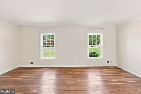 Living - 2400 E Gate Dr, Silver Spring, MD 20906 photo 2 of 13