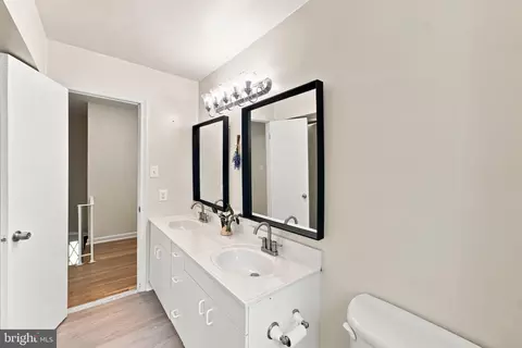 Bath - 2400 E Gate Dr, Silver Spring, MD 20906 photo 7 of 9