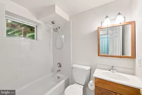 Bath - 2400 E Gate Dr, Silver Spring, MD 20906 photo 8 of 9