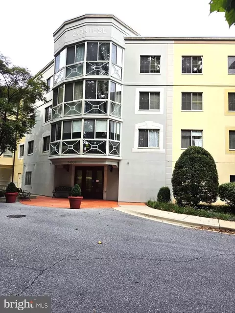 14809 Pennfield Cir #105, Silver Spring, MD 20906