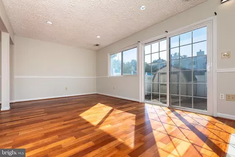 Living - 17434 Hughes Rd, Poolesville, MD 20837 photo 5 of 14