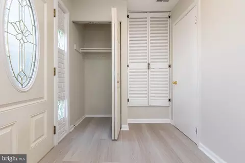 Entry Way - 17434 Hughes Rd, Poolesville, MD 20837 photo 2 of 3