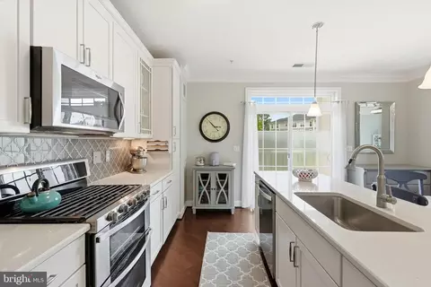 Kitchen - 3825 Doc Berlin Dr #22, Silver Spring, MD 20906 photo 2 of 4