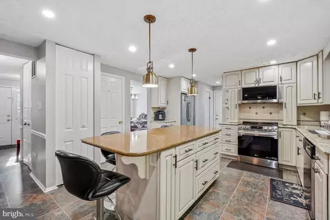 Kitchen - 1341 Crockett Ln, Silver Spring, MD 20904 photo 4 of 4