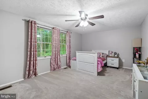 Bedroom - 1341 Crockett Ln, Silver Spring, MD 20904 photo 2 of 4