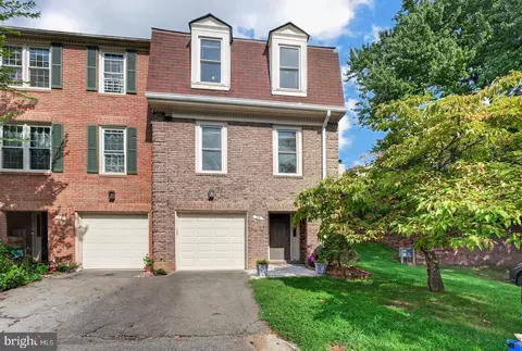 29 Ritchfield Ct, Rockville, MD 20850