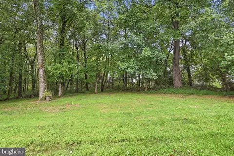 Exterior - 4509 Random Ridge Cir, Olney, MD 20832 photo 9 of 12