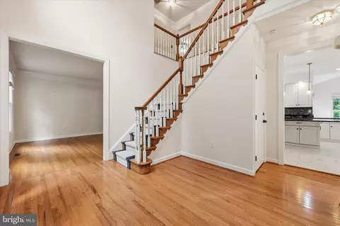 Entry Way - 4509 Random Ridge Cir, Olney, MD 20832 photo 2 of 5