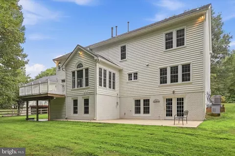 Exterior - 4509 Random Ridge Cir, Olney, MD 20832 photo 5 of 12