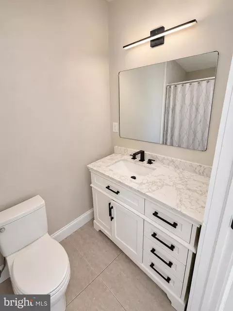 Bath - 1440 Smith Village Rd, Silver Spring, MD 20904 photo 3 of 9