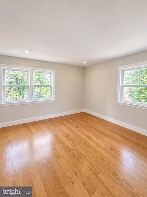 Bedroom - 1440 Smith Village Rd, Silver Spring, MD 20904 photo 2 of 3