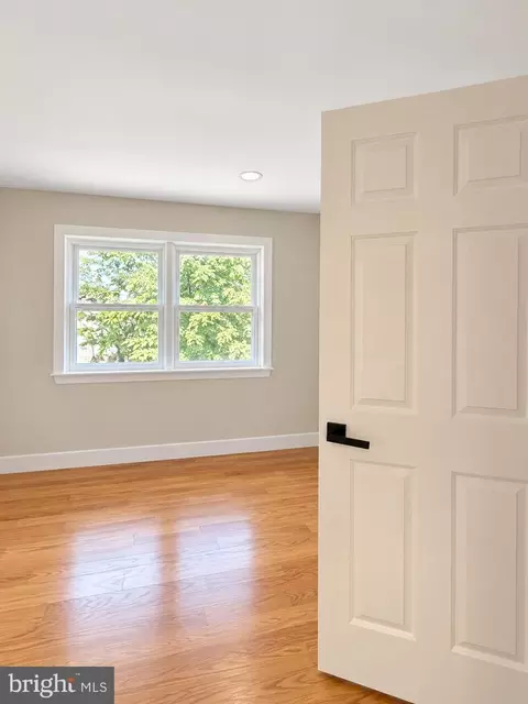 Bedroom - 1440 Smith Village Rd, Silver Spring, MD 20904 photo 1 of 3