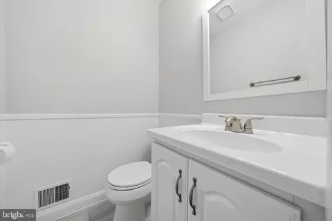 Entry Way - 14317 Sturtevant Rd, Silver Spring, MD 20905 photo 3 of 3
