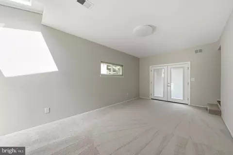 Living - 14317 Sturtevant Rd, Silver Spring, MD 20905 photo 8 of 8
