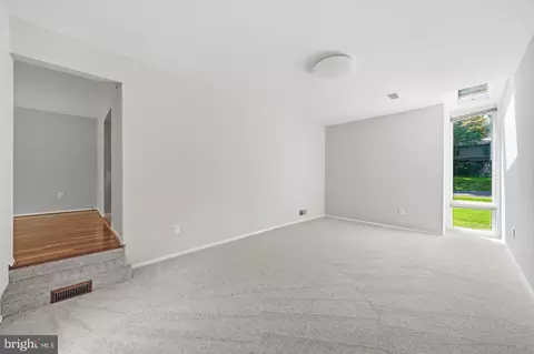 Living - 14317 Sturtevant Rd, Silver Spring, MD 20905 photo 7 of 8