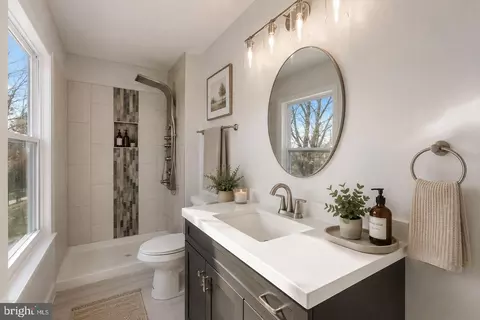 Bath - 13016 Gershwin Way, Silver Spring, MD 20904 photo 1 of 3