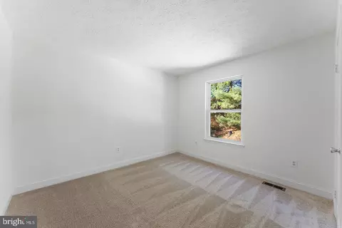 Bedroom - 13016 Gershwin Way, Silver Spring, MD 20904 photo 4 of 5