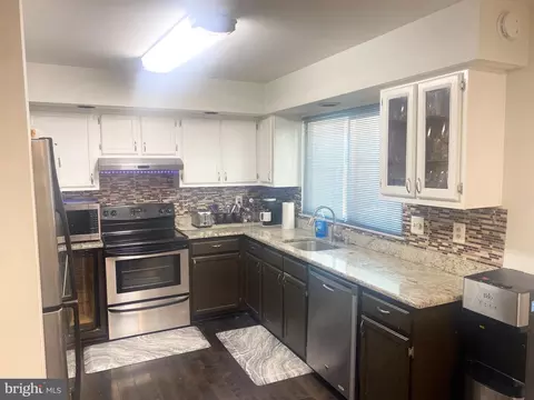 Kitchen - 2230 Wimbledon Cir, Silver Spring, MD 20906 photo 1 of 3