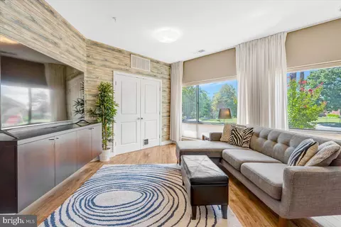 Living - 8005 13th St #106, Silver Spring, MD 20910 photo 1 of 5