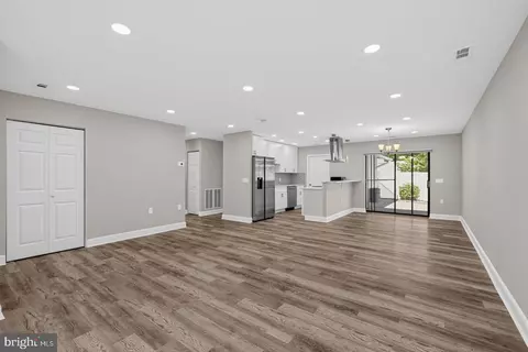 Living - 3702 Liverpool Pl #38B, Silver Spring, MD 20906 photo 1 of 2