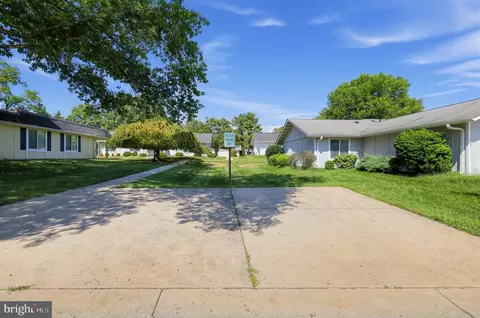 Exterior - 3702 Liverpool Pl #38B, Silver Spring, MD 20906 photo 6 of 7