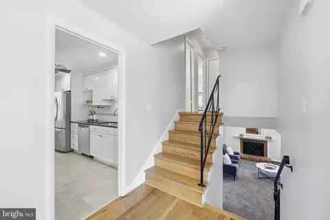 Entry Way - 838 Loxford Ter, Silver Spring, MD 20901 photo 1 of 1