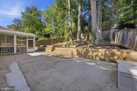 Exterior - 838 Loxford Ter, Silver Spring, MD 20901 photo 9 of 9