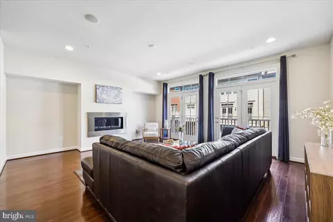 Other - 421 Hydrangea Pl, Gaithersburg, MD 20878 photo 3 of 18