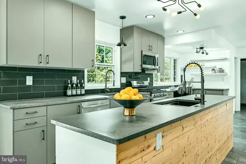 Kitchen - 14208 N North Gate Dr, Silver Spring, MD 20906 photo 1 of 7