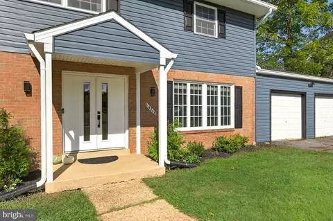 Exterior - 14208 N North Gate Dr, Silver Spring, MD 20906 photo 2 of 8