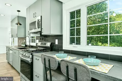 Kitchen - 14208 N North Gate Dr, Silver Spring, MD 20906 photo 7 of 7