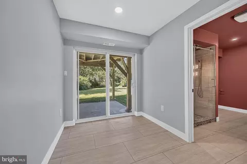 Entry Way - 14208 N North Gate Dr, Silver Spring, MD 20906 photo 5 of 5