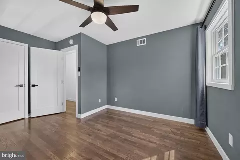 Bedroom - 14208 N North Gate Dr, Silver Spring, MD 20906 photo 2 of 4
