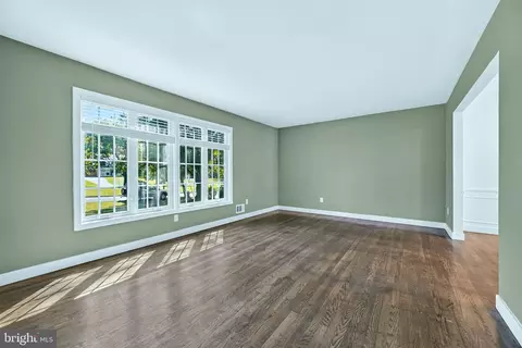 Living - 14208 N North Gate Dr, Silver Spring, MD 20906 photo 1 of 3