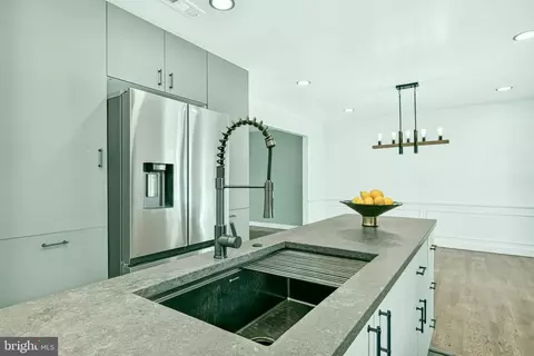 Kitchen - 14208 N North Gate Dr, Silver Spring, MD 20906 photo 2 of 7