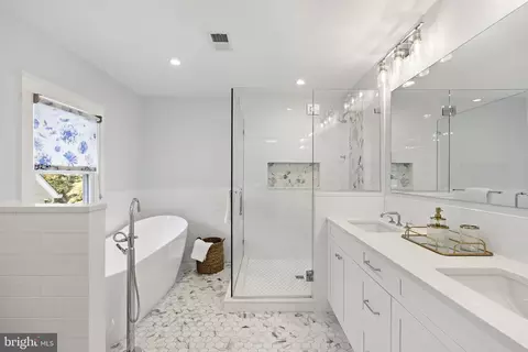 Bath - 3604 Spring St, Chevy Chase, MD 20815 photo 2 of 8