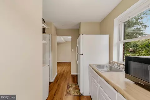 Entry Way - 3417 Canberra St, Silver Spring, MD 20904 photo 6 of 7